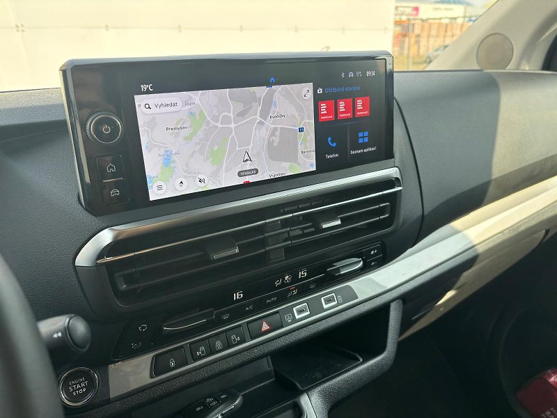 Toyota ProAce Verso 2.0 D-4D L2 VIP Webasto AT - fotka 19 z 28