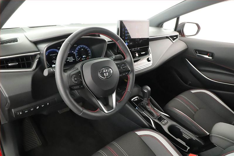 Toyota Corolla (2025) 1.8 Hybrid - fotka 15 z 18