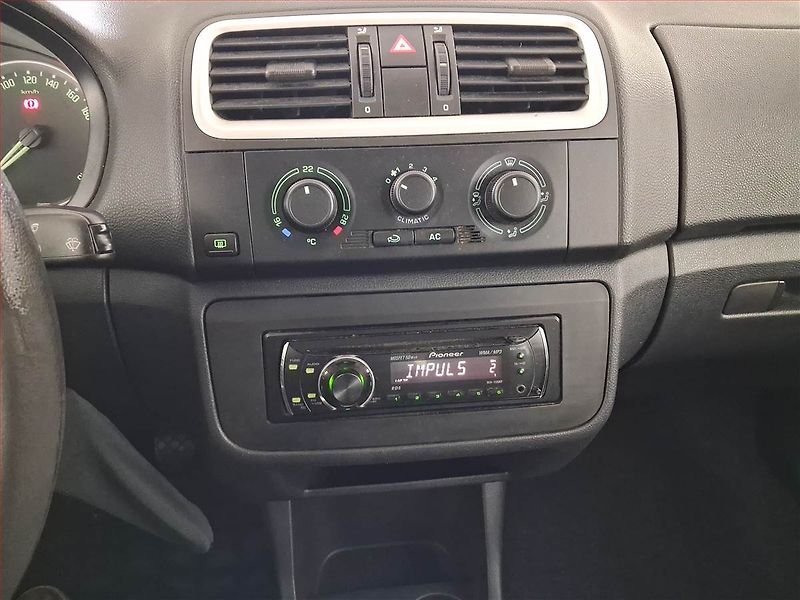 Škoda Fabia (2008) 1.2 12V, po STK, Tažné - fotka 12 z 17