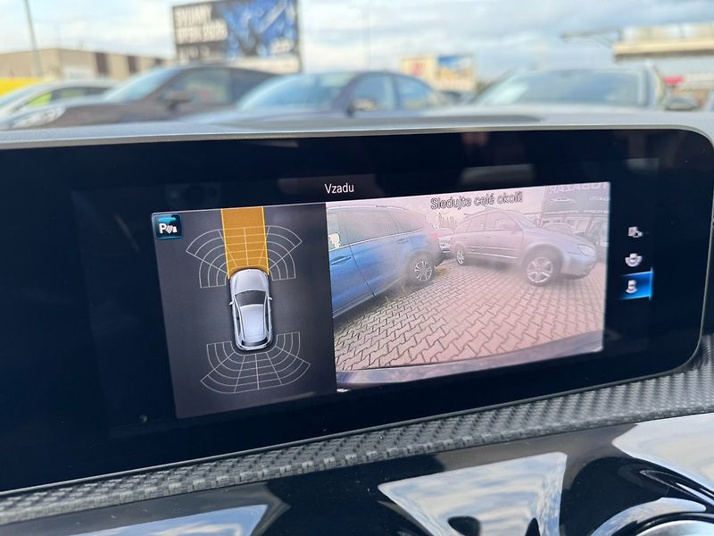 Mercedes-Benz Třídy A (2019) 180D 1,5 85 KW AUTOMAT SPORTB. - fotka 31 z 50