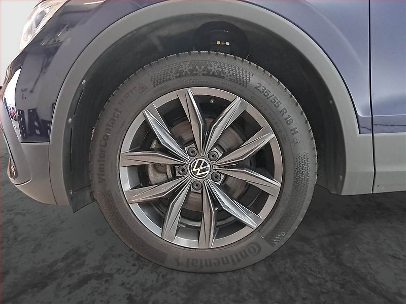 Volkswagen Tiguan Allspace (2023) Life 1.5 TSI - fotka 15 z 30