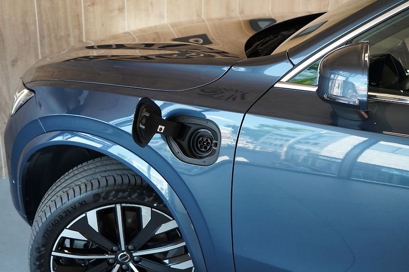 Volvo XC90 T8 PLUS Bright, Ventilace, 360 - fotka 13 z 49