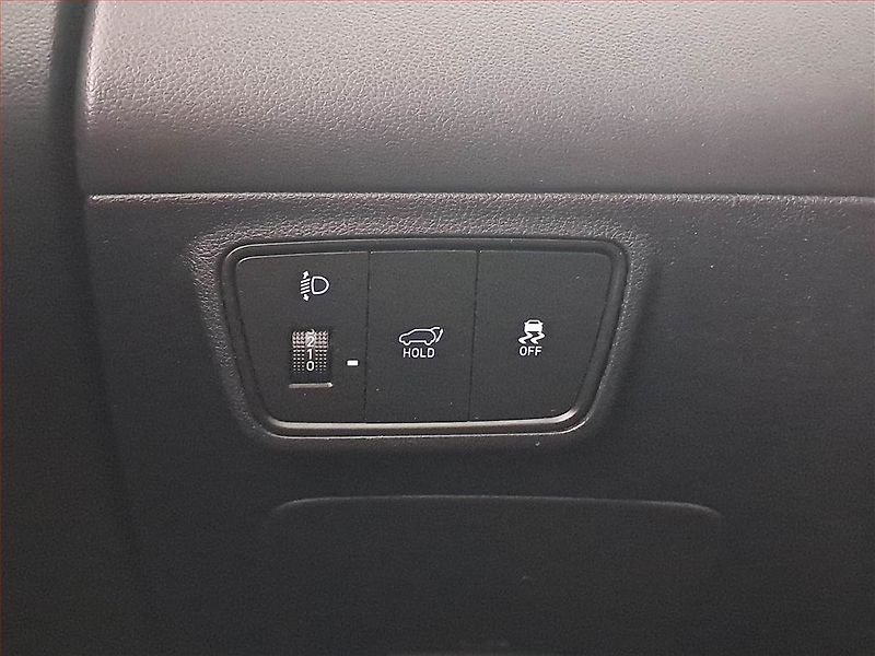 Hyundai Tucson (2021) 1.6 T-GDI 48V MHEV - fotka 18 z 25