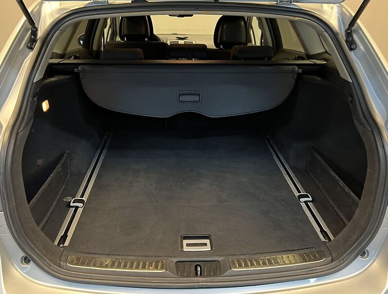 Toyota Avensis 1.8 VVT-i Sol - fotka 10 z 15