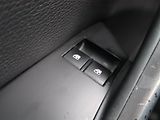 Opel Astra (2010) 1.4 T, po STK, dobrý stav - náhled 16