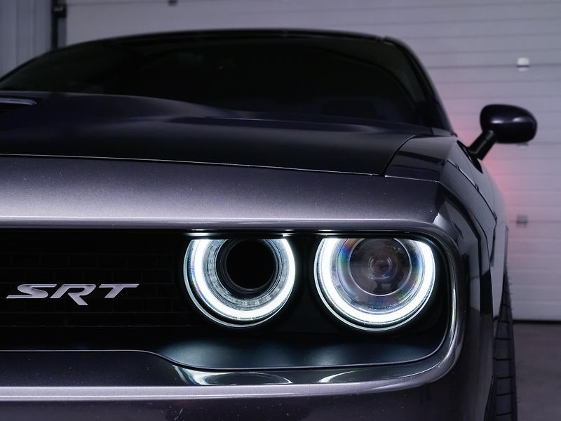 Dodge Challenger SRT HELLCAT 6.2 V8 | 527 kW  - fotka 22 z 56