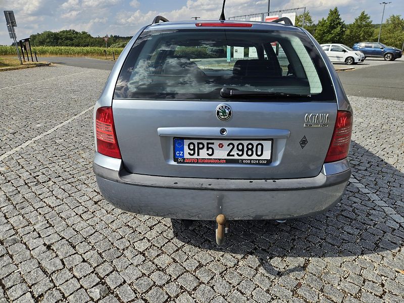 Škoda Octavia (2002) 1.9tdi 66kw - fotka 7 z 21