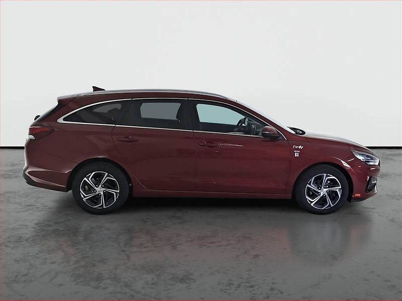 Hyundai i30 (2021) 1.5 T-GDI MHEV, Tempomat - fotka 6 z 15
