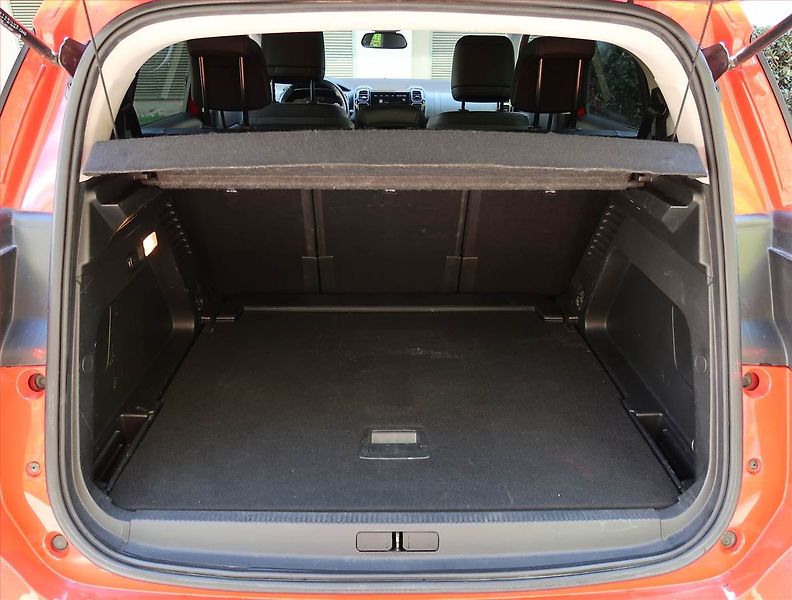 Citroën C5 Aircross (2019) BlueHDi 180, Automat, Kůže - fotka 14 z 21