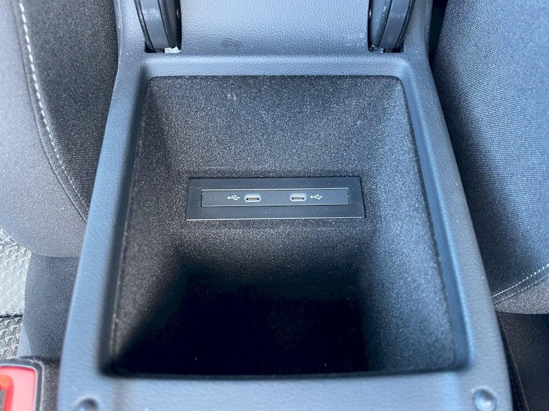Volkswagen Passat (2023) 2.0 TDI 110 kW DSG ConceptLine - fotka 12 z 33