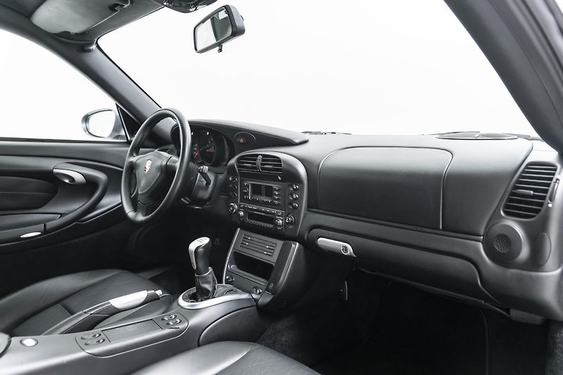 Porsche 911 996.2 Carrera 4S*CZ*Servis*TOP - fotka 13 z 43