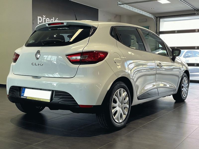 Renault Clio (2016) Advantage 1,2 16v 75k - fotka 4 z 16