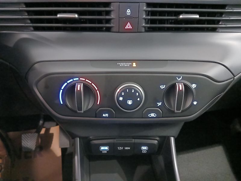 Hyundai Bayon (2026) 1,0 T-GDI MT GO PLUS! MR27 - fotka 11 z 12