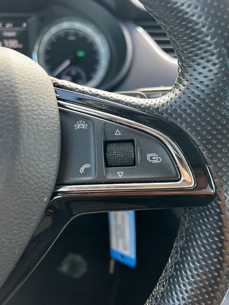 Škoda Octavia 1.4TSI 110kW DSG Kůže DPH - fotka 11 z 23