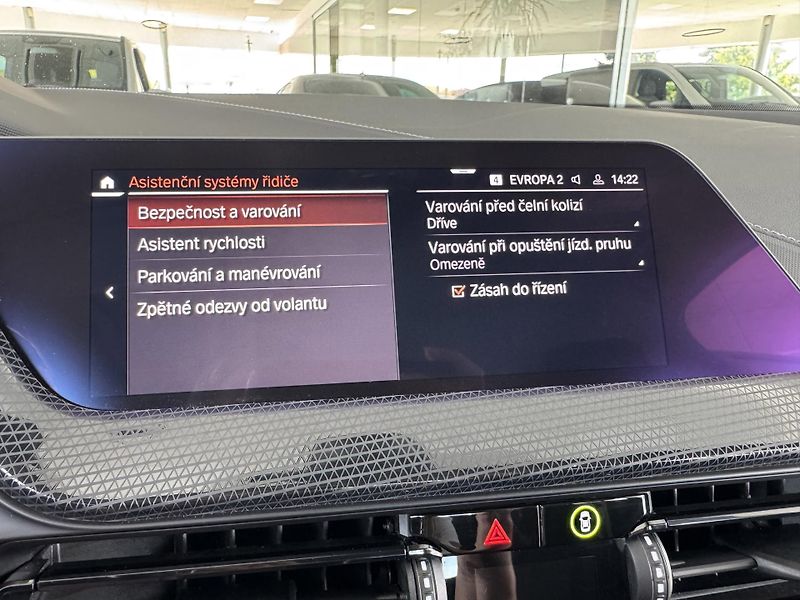 BMW Řada 1 118i AUT*SportLine*FullLED*DPH - fotka 20 z 33