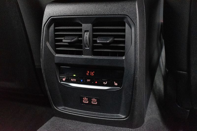 BMW Řada 4 420d xD ///M*TAŽNÉ*ZÁRUKA 9/27 - fotka 14 z 52