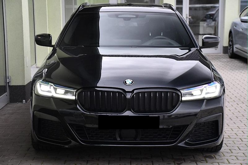 BMW Řada 5 530d xD M-SPORT LASER  - fotka 9 z 46
