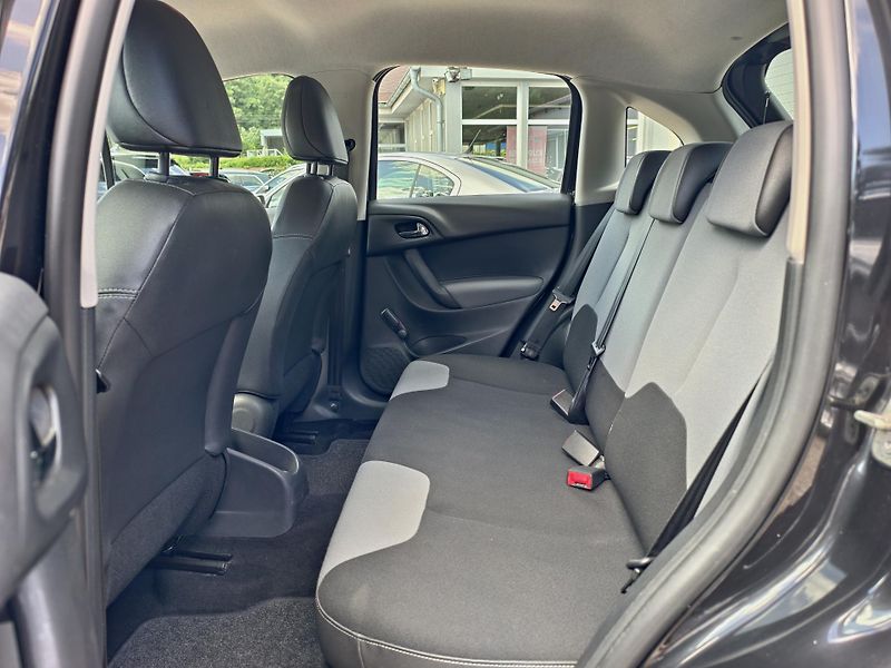 Citroën C3 1.1 i 44kW KLIMA, 1. majitel - fotka 9 z 18