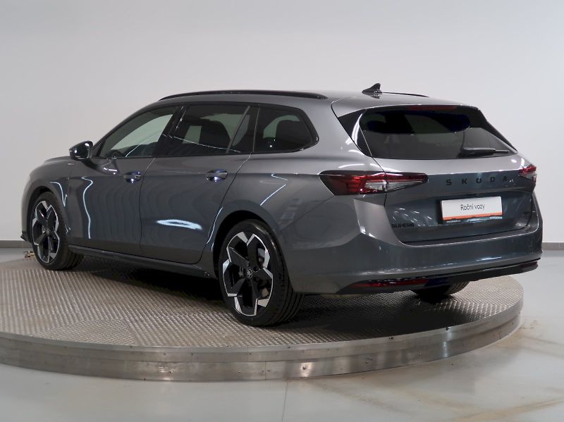 Škoda Superb (2025) SPORTLINE 2.0TSI 195KW 4x4 DSG - fotka 7 z 48