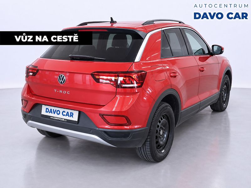 Volkswagen T-Roc 1,0 TSI 81kW Virtual LED DPH - fotka 5 z 12