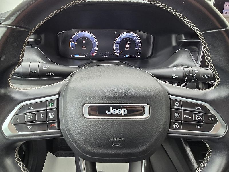 Jeep Compass 110kW LIMITED KAMERA+NAVI - fotka 16 z 44