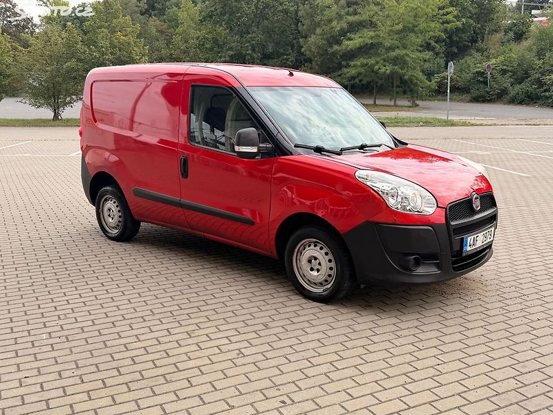 Fiat Dobló (2014) 1.3JTD, 66kw Původ ČR 1. maj. - fotka 7 z 16