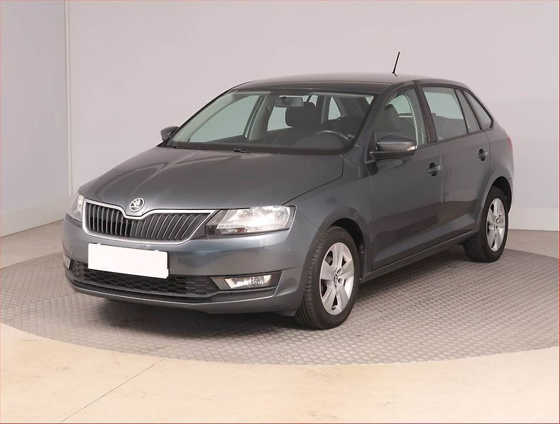 Škoda Rapid (2017) Spaceback 1.0 TSI - fotka 2 z 15