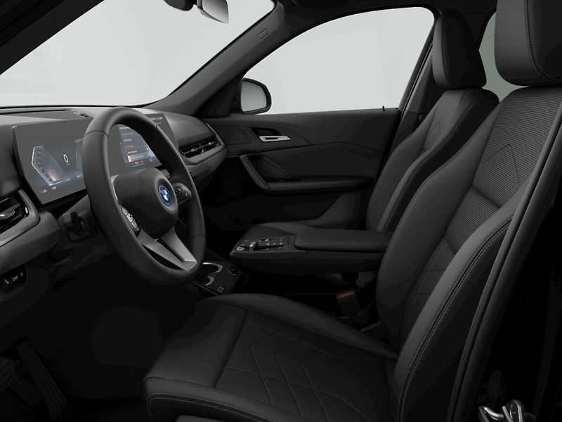 BMW iX1 xDrive30 - fotka 7 z 12