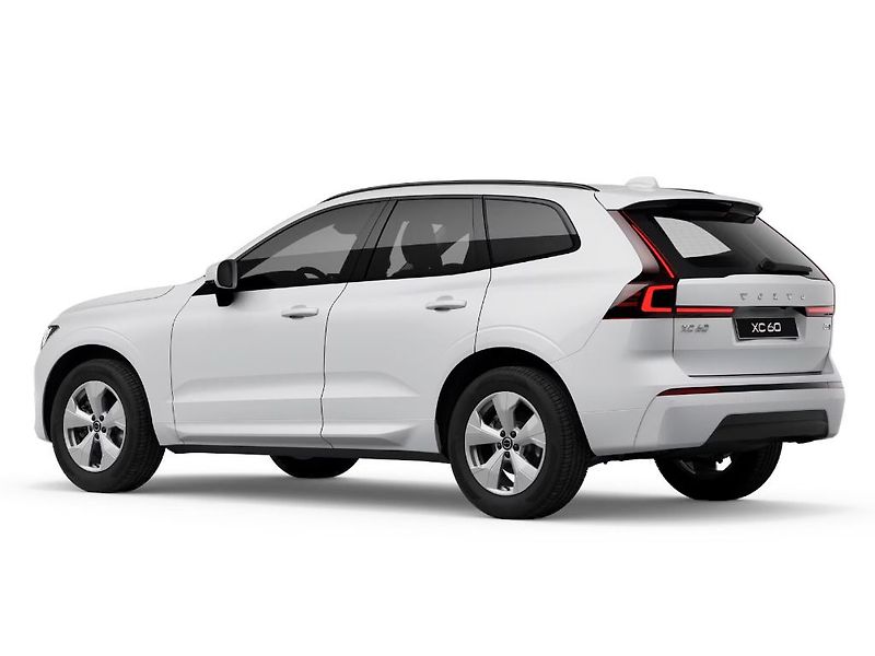Volvo XC60 ESSENTIAL B5 AWD 184KW - fotka 3 z 11