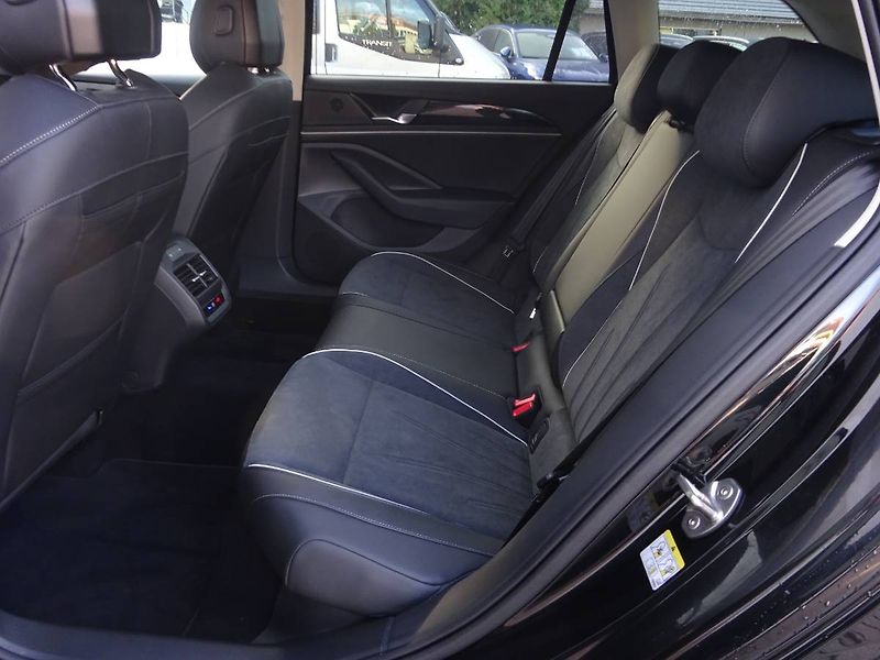 Volkswagen Passat (2025) 2,0TDi /110kW DSG Business - fotka 14 z 30
