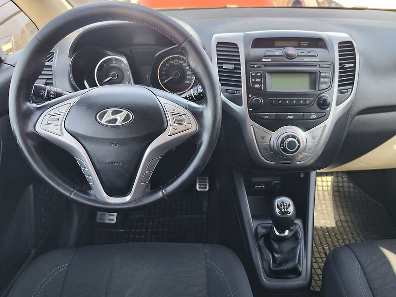 Hyundai ix20 1.4 CRDi/66kW Comfort - fotka 12 z 29