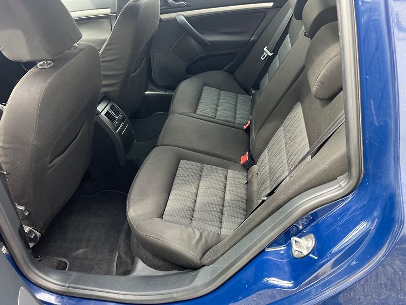 Škoda Octavia (2012) 1.6 TDi Rozvody - fotka 8 z 25