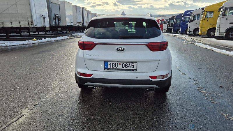 Kia Sportage 1,6 i 130 kW - fotka 5 z 19
