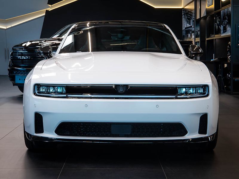 Dodge Charger (2024) 0.0 Daytona Scat Pack 670HP - fotka 10 z 41