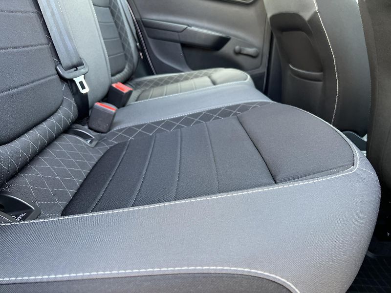 Škoda Fabia 1.0MPi 44kw TEMPOMAT KLIMA - fotka 24 z 36