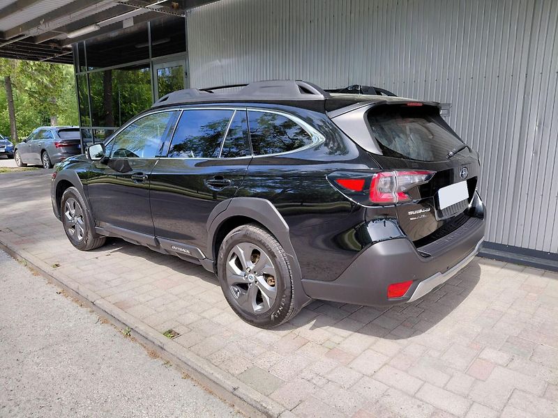 Subaru Outback 2.5i 4WD Comfort - fotka 3 z 10