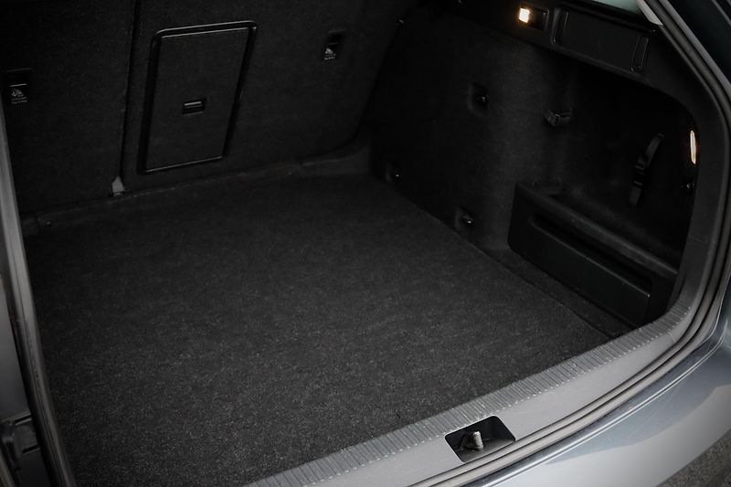 Škoda Octavia 3 FL Combi 1.5 TSI 110 kW DSG - fotka 38 z 39