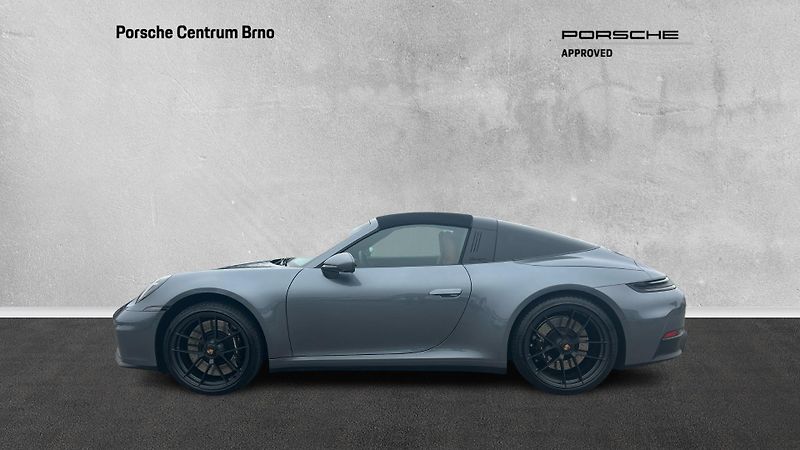 Porsche 911 Targa 4 GTS - fotka 3 z 30