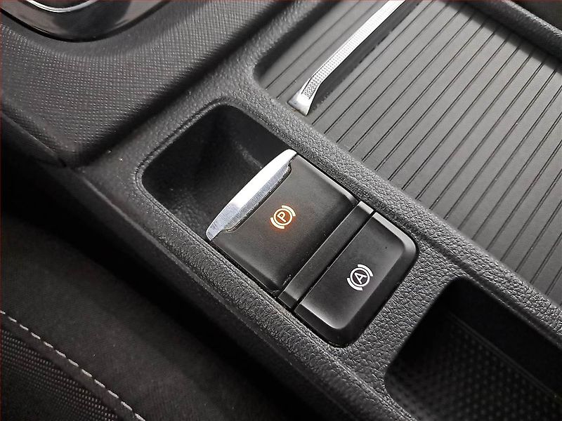 Škoda Octavia (2022) Ambition 2.0 TDI, ČR,1.maj - fotka 15 z 20