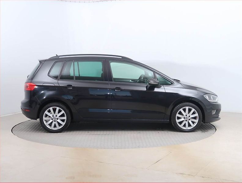 Volkswagen Golf Sportsvan (2014) 1.6 TDI, Navi, Park. senzory - fotka 6 z 16