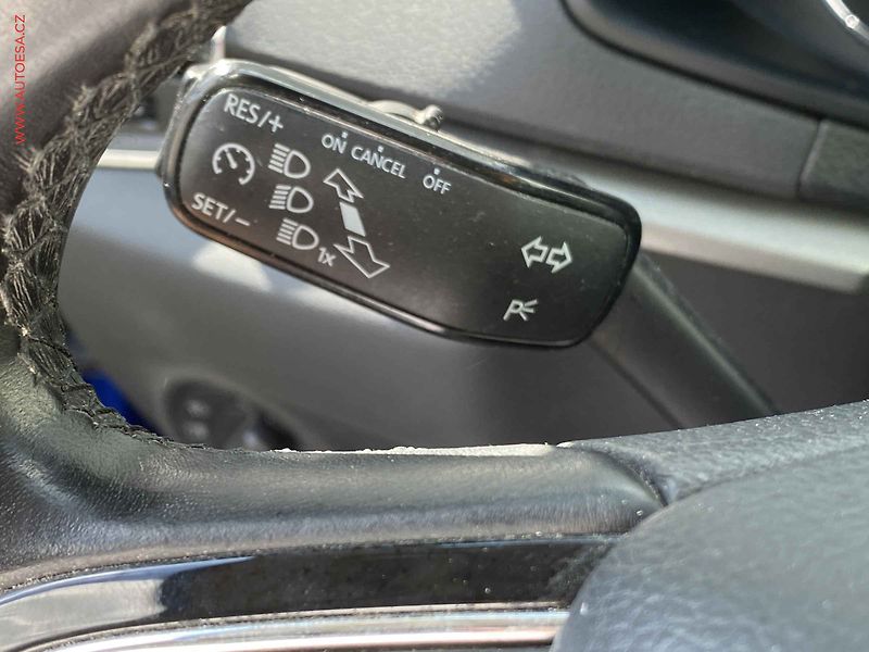 Škoda Karoq (2019) 1.0 TSi, ČR, Ambition - fotka 13 z 16