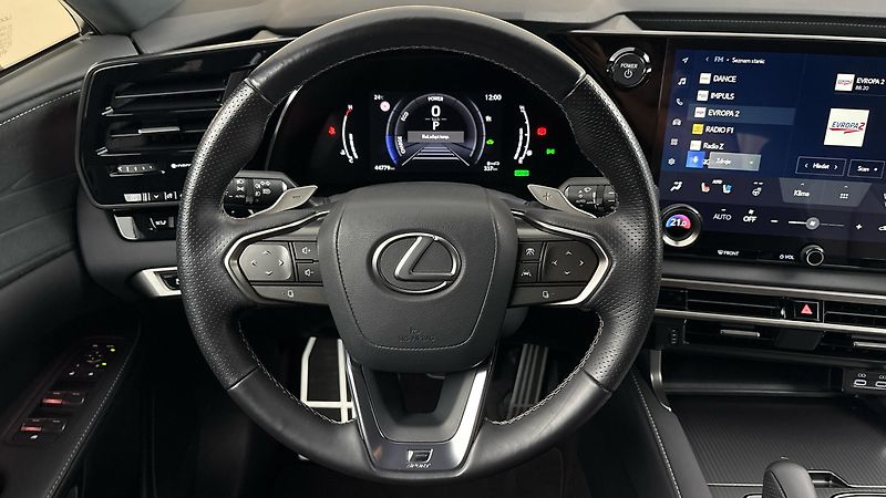 Lexus RX 500h AUT 4x4 F Sport - fotka 9 z 31