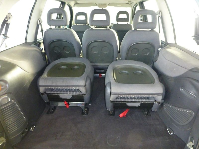 Ford Galaxy (2002) 1,9TDI 85KW*DIGIKL*TAŽNÉ*7MÍST - fotka 20 z 21