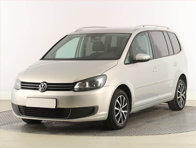 Volkswagen Touran (2011) Comfortline 2.0 TDI, Automat - fotka 2 z 23