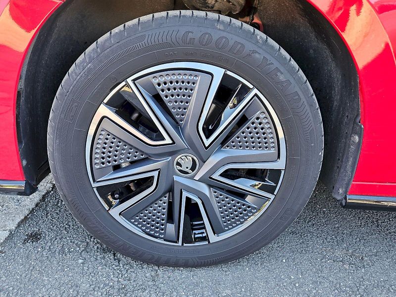 Škoda Fabia (2023) Monte Carlo TSI 81/1.0 M6F - fotka 26 z 27