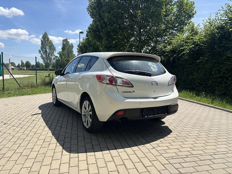 Mazda 3 1.6 Active Plus - fotka 7 z 30