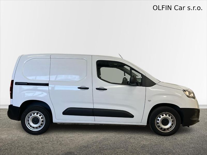 Toyota ProAce City 1,5 D-4D 75kW ACTIVE - fotka 3 z 22