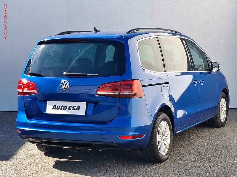 Volkswagen Sharan (2018) 2.0 TDi 7míst, DSG, bixen - fotka 4 z 17