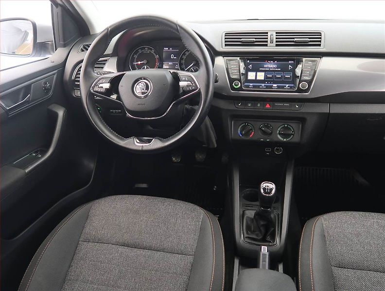 Škoda Fabia (2021) 1.0 TSI, Serv.kniha, Navi - fotka 7 z 20