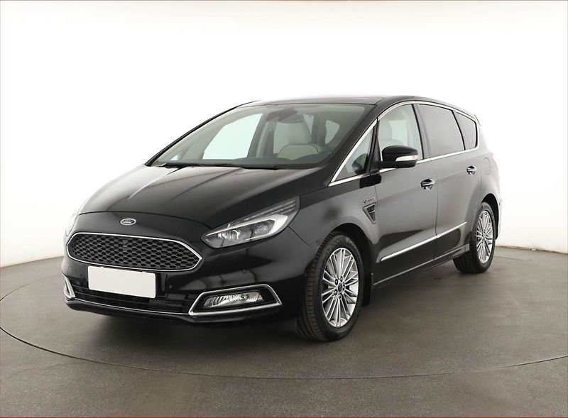 Ford S-MAX (2017) Vignale 2.0 EcoBoost, Automat - fotka 2 z 20